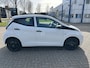 Toyota Aygo 1.0 VVT-i x-now 5DRS AIRCO CRUISE LED.