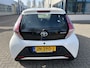 Toyota Aygo 1.0 VVT-i x-now 5DRS AIRCO CRUISE LED.