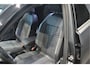 Volkswagen T-Roc 1.5 TSI 3X R-LINE Black Style keyless camera led 18 inch !!