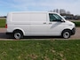 Volkswagen Transporter 2.0 TDI L2H1 28 AC 2021 ** 12499 EX BTW **