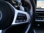 BMW 3-Serie Touring 330e 292 Pk Automaat M-Pakket / Stoelverwarming / Apple Carplay