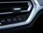 BMW 3-Serie Touring 330e 292 Pk Automaat M-Pakket / Stoelverwarming / Apple Carplay
