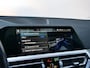 BMW 3-Serie Touring 330e 292 Pk Automaat M-Pakket / Stoelverwarming / Apple Carplay