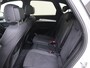 Audi Q5 50 TFSI e S edition Competition | SoH 89% | Panoramadak | Trekhaak | LED matrix verlichting | Optiek zwart Plus | Navigatie Plus  | Stoelverwarming | 3-zone airco | Achteruitrijcamera |