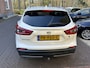 Nissan Qashqai 1.2 N-Connecta Nw model, Panodak, Navi, Trekhaak, 18" LMV