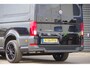 Volkswagen Crafter 35 2.0 TDI L3H3 177PK AUT. LED, ADAPT. CRUISE, STOELVERWARMING, STANDKACHEL, ERGO COMFORT STOEL GEV, CAMERA, NAVI, CLIMA, VOORRUIT VERWARMING