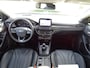 Ford Focus 1.0 125pk Vignale met Head-Up, Leer en Camera