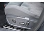 Volkswagen Golf 1.4 eHybrid 204pk Style | SoH 98% | Navigatie | Stoelverwarming | App Connect | Memory Stoel