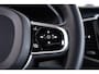 Volvo XC90 2.0 T8 Recharge AWD Ultimate Bright Panoramadak - B&W - Head up - Stoelmassage - Achterbank verwarmd - Zongordijnen - Adaptive Cruise Control - Parkeerverwarming met timer - Visual Park Assist -