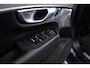 Volvo XC90 2.0 T8 Recharge AWD Ultimate Bright Panoramadak - B&W - Head up - Stoelmassage - Achterbank verwarmd - Zongordijnen - Adaptive Cruise Control - Parkeerverwarming met timer - Visual Park Assist -