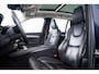 Volvo XC90 2.0 T8 Recharge AWD Ultimate Bright Panoramadak - B&W - Head up - Stoelmassage - Achterbank verwarmd - Zongordijnen - Adaptive Cruise Control - Parkeerverwarming met timer - Visual Park Assist -