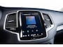 Volvo XC90 2.0 T8 Recharge AWD Ultimate Bright Panoramadak - B&W - Head up - Stoelmassage - Achterbank verwarmd - Zongordijnen - Adaptive Cruise Control - Parkeerverwarming met timer - Visual Park Assist -