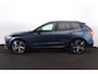 Volvo XC60 T8 Recharge AWD Plus Dark - Luchtvering - Panorama/schuifdak - IntelliSafe Assist & Surround - 360º Camera - Harman/Kardon audio - Adaptieve LED koplampen - Verwarmde voorstoelen, stuur & achterbank - Parkeersensoren voor & achter - Elektr. bedienb. voorstoelen met geheugen - Draadloze tel. lader - Extra getint glas - 21' LMV