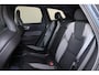 Volvo XC60 T8 Recharge AWD Plus Dark - Luchtvering - Panorama/schuifdak - IntelliSafe Assist & Surround - 360º Camera - Harman/Kardon audio - Adaptieve LED koplampen - Verwarmde voorstoelen, stuur & achterbank - Parkeersensoren voor & achter - Elektr. bedienb. voorstoelen met geheugen - Draadloze tel. lader - Extra getint glas - 21' LMV