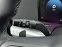 Hyundai Kona Electric Pure Edition 64.8 kWh | BTW auto | Voor en achter parkeersensoren | Batterijverwarming | 17 inch lichtmetalen velgen