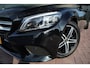 Mercedes-Benz C-klasse 200 Business Solution Plus Upgrade Edition 198 PK Schuifdak Sportstoelen Navi pro. Trekhaak Camera Etc. Etc.