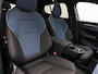 Volvo EX30 Single Motor Extended Range | Climate Control / ECC | Panoramadak | Licht metalen velgen 19 inch | Cruise control Adaptive | Navigatie | Half lederen bekleding grijs | Elektrisch verst. stoelen | Stoelverwarming | LED koplampen | Park Distance Control voor en achter | Achteruitrijcamera |