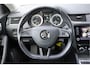 Skoda Octavia Combi 1.5 TSI 150PK! Automaat Business Edition BJ2020 Lmv 17" | Led | Pdc | Trekhaak | App-Connect | Navi | Climate control | Cruise control | RS-Sportstuur | Verwarmde voorstoelen | Extra getint glas