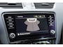 Skoda Octavia Combi 1.5 TSI 150PK! Automaat Business Edition BJ2020 Lmv 17" | Led | Pdc | Trekhaak | App-Connect | Navi | Climate control | Cruise control | RS-Sportstuur | Verwarmde voorstoelen | Extra getint glas
