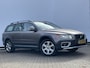 Volvo XC70 2.4 D5 185pk AWD Momentum Leer Clima Cruise Trekhaak 4x4
