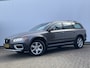 Volvo XC70 2.4 D5 185pk AWD Momentum Leer Clima Cruise Trekhaak 4x4