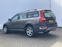 Volvo XC70 2.4 D5 185pk AWD Momentum Leer Clima Cruise Trekhaak 4x4