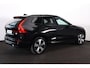 Volvo XC60 T6 Recharge AWD Plus Dark - Panorama/schuifdak - IntelliSafe Assist & Surround - 360º Camera - Harman/Kardon audio - Adaptieve LED koplampen - Verwarmde voorstoelen, stuur & achterbank - Parkeersensoren voor & achter - Elektr. bedienb. voorstoelen met geheugen - Draadloze tel. lader - Standkachel - Extra getint glas - Elektr. inklapbare trekhaak - 19' LMV