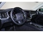 Volvo XC60 T6 Recharge AWD Plus Dark - Panorama/schuifdak - IntelliSafe Assist & Surround - 360º Camera - Harman/Kardon audio - Adaptieve LED koplampen - Verwarmde voorstoelen, stuur & achterbank - Parkeersensoren voor & achter - Elektr. bedienb. voorstoelen met geheugen - Draadloze tel. lader - Standkachel - Extra getint glas - Elektr. inklapbare trekhaak - 19' LMV