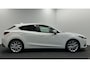 Mazda 3 2.0 TS+ HEAD UP NAVI ADAPTIEF CRUISE LM ECC CRUISE STOELVERWARMING.