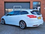 Ford Focus Wagon 2.0 ST Navi Carplay Xenon Recaro 18"
