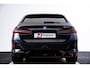BMW 5-Serie Touring 530e M Sport pro - Panoramadak - Driving Assistant Professional - head up - Stoelventilatie - stoelverwarming voor/achter - BMW Iconic Glow - Getinte Ruiten - Comfort Access - Active Guard -