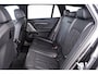 BMW 5-Serie Touring 530e M Sport pro - Panoramadak - Driving Assistant Professional - head up - Stoelventilatie - stoelverwarming voor/achter - BMW Iconic Glow - Getinte Ruiten - Comfort Access - Active Guard -
