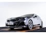 BMW 5-Serie Touring 530e M Sport pro - Panoramadak - Driving Assistant Professional - head up - Stoelventilatie - stoelverwarming voor/achter - BMW Iconic Glow - Getinte Ruiten - Comfort Access - Active Guard -