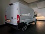 Peugeot Boxer 2.2 BlueHDi 140pk L2H2 3.5t | NIEUW BPM VRIJ! | CAMERA | STOELVERW | PDC