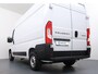 Peugeot Boxer 2.2 BlueHDi 140pk L2H2 3.5t | NIEUW BPM VRIJ! | CAMERA | STOELVERW | PDC
