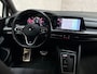 Volkswagen Golf 1.4 eHybrid GTE 245Pk Automaat (APPLE CARPLAY, GROOT NAVI, GETINT GLAS, KEYLESS, SPORTSTOELEN, PARKEERSENSOREN, SFEERVERLICHTING, NIEUWE APK, NIEUWSTAAT)