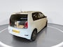Volkswagen Up! 1.0 65pk High UP! · Camera · Cruise control · Stoelverwarming · Climatronic · 16'' Inch