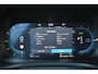 Volvo V60 T6 Plug-in hybrid AWD Plus Dark | Trekhaak | 360 graden camera | Verwarmbare voorstoelen, achterbank en stuurwiel | Premium audio by Harman Kardon | Adaptieve cruise control | Keyless | Elektrische achterklep