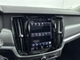 Volvo V90 2.0 T4 Momentum Pro | Panoramadak | BLIS | PDC V+A en Camera | Adaptieve LED Koplampen | Lederen bekleding | Warmtepomp |  Adaptieve Cruise Control | Stoel + Stuurverwarming |