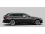 BMW 5-Serie Touring 530e xDrive Trekhaak - Comfortstoelen - Driving Assistant Professional - Head up - BMW Laserlight - Hifi - Stoelventilatie - Active Protection - Comfort Access -High Beam Assistant - Getinte ruiten -