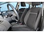 Ford Fiesta 1.0-65pk Style. Goed onderhouden en nette Ford Fiesta. Airco, navigatie, telefoon voorb., All season banden, metallic lak, centr. vergr. etc