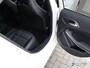 Mercedes-Benz A-klasse 180 Automaat | Urban | Cruise Control | Parkeersensoren V+A | BI-Xenon | Spiegel Pakket | Zit Comfort Pakket |