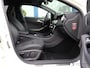 Mercedes-Benz A-klasse 180 Automaat | Urban | Cruise Control | Parkeersensoren V+A | BI-Xenon | Spiegel Pakket | Zit Comfort Pakket |