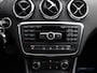 Mercedes-Benz A-klasse 180 Automaat | Urban | Cruise Control | Parkeersensoren V+A | BI-Xenon | Spiegel Pakket | Zit Comfort Pakket |
