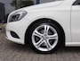 Mercedes-Benz A-klasse 180 Automaat | Urban | Cruise Control | Parkeersensoren V+A | BI-Xenon | Spiegel Pakket | Zit Comfort Pakket |