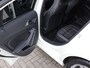Mercedes-Benz A-klasse 180 Automaat | Urban | Cruise Control | Parkeersensoren V+A | BI-Xenon | Spiegel Pakket | Zit Comfort Pakket |