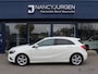 Mercedes-Benz A-klasse 180 Automaat | Urban | Cruise Control | Parkeersensoren V+A | BI-Xenon | Spiegel Pakket | Zit Comfort Pakket |
