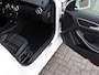 Mercedes-Benz A-klasse 180 Automaat | Urban | Cruise Control | Parkeersensoren V+A | BI-Xenon | Spiegel Pakket | Zit Comfort Pakket |