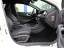 Mercedes-Benz A-klasse 180 Automaat | Urban | Cruise Control | Parkeersensoren V+A | BI-Xenon | Spiegel Pakket | Zit Comfort Pakket |