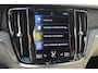 Volvo V60 Cross Country B5 AWD | Bowers & Wilkins | Panoramadak | Adaptive Cruise | Stoel + Stuur verwarmd | Trekhaak 1800KG |